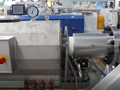 Linea de produccion de tubos de PVC LS-160mm Maquina empacadora de bolsas flejadoras en línea LS-Tubing